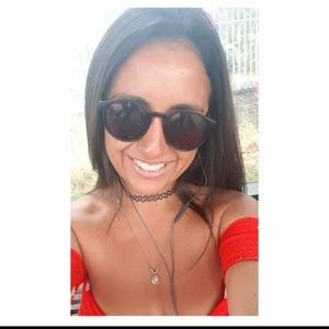 Meet your Posher, María pía